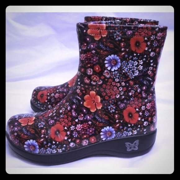 Alegria Shoes - Alegria Raina midnight garden rain boots floral 36